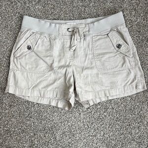 Loft Cream‎ 4" Inseam Cargo Shorts 100% Cotton, Size 8
